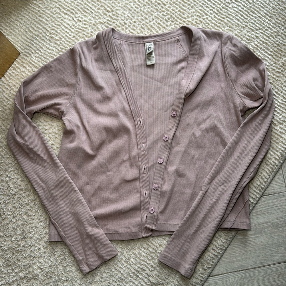 Light V-Neck Button Cardigan in Dusty Mauve